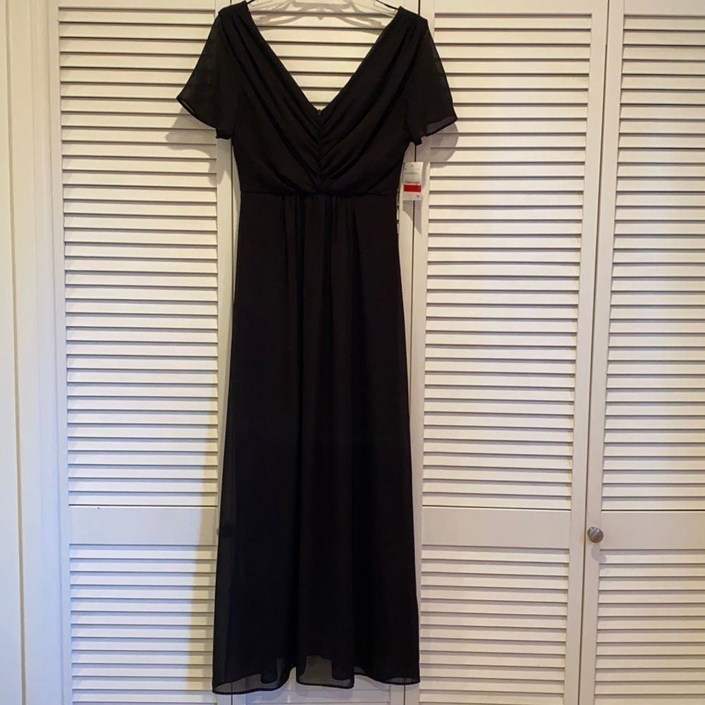 Black chiffon gown NWT - Picture 2 of 7